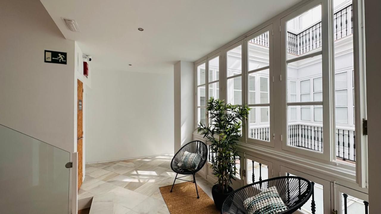 Apartamentos Gadir Centro Cádiz Eksteriør billede