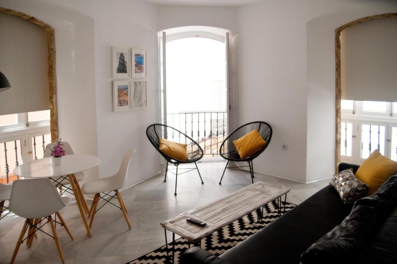 Apartamentos Gadir Centro Cádiz Eksteriør billede
