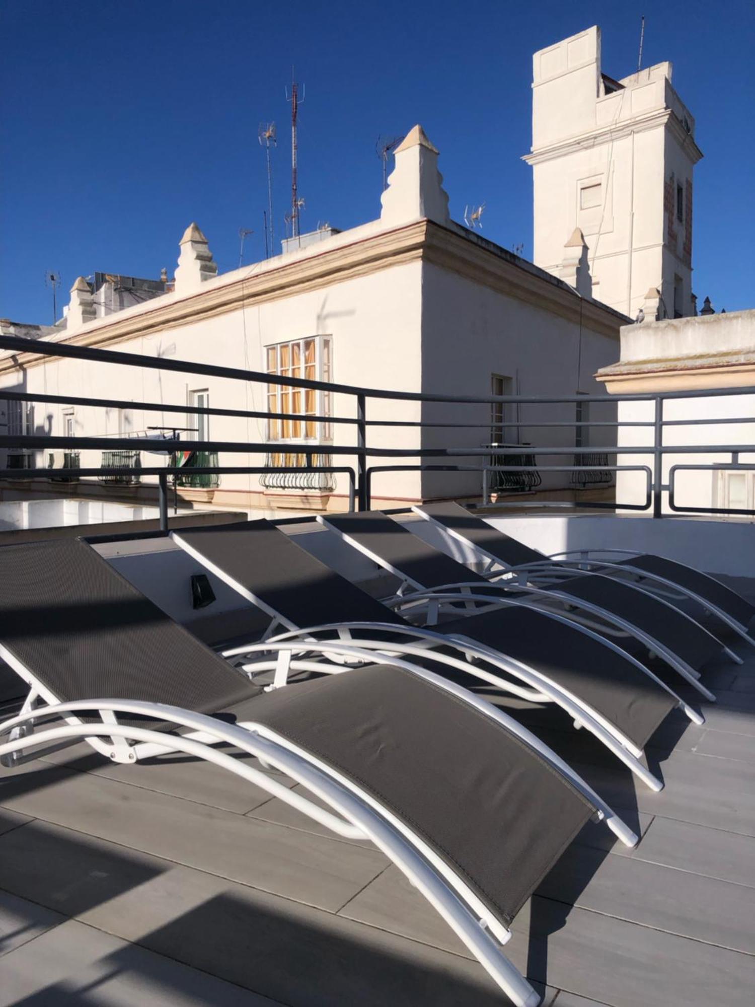 Apartamentos Gadir Centro Cádiz Eksteriør billede